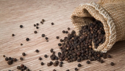 印尼黑胡椒進(jìn)口清關(guān)資料_胡椒進(jìn)口報(bào)關(guān)關(guān)稅多少