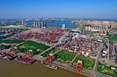 湖北武漢港進口報關公司哪家好？武漢進口清關公司