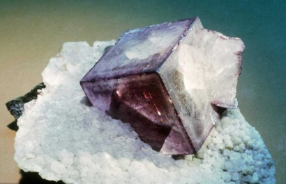 礦石進口清關(guān)費用及所需資料-17年進口報關(guān)經(jīng)驗