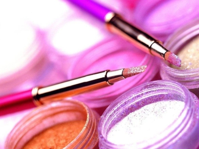 深圳進口美國化妝品原料報關(guān)流程費用一站式門到門