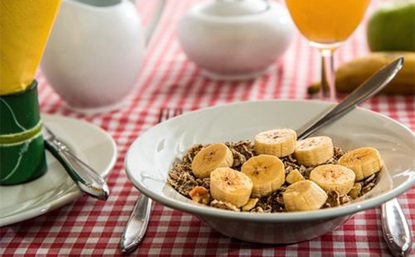 1608711174343194.jpg 特殊膳食食品進(jìn)口報(bào)關(guān)注意事項(xiàng)