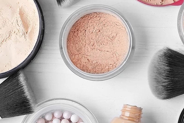 1646989983956786.jpg 化妝品原料進口上海報關_副本.jpg