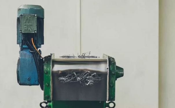 1628675856895999.jpg 上海葡萄牙機械進口清關公司_副本.jpg